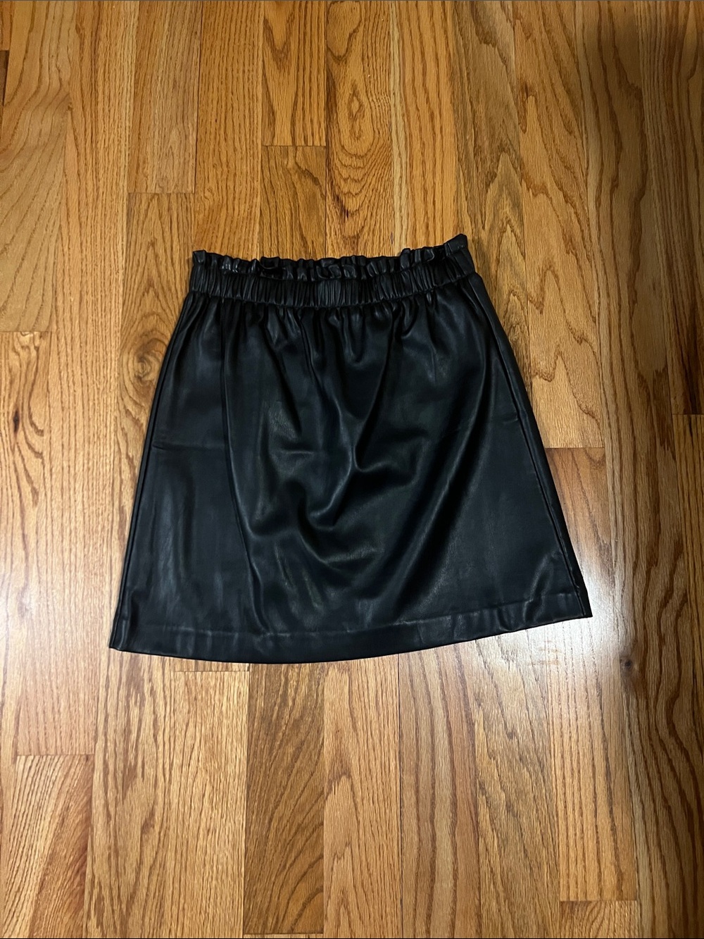 LOFT Black Faux Leather Elastic-Waist Mini Skirt